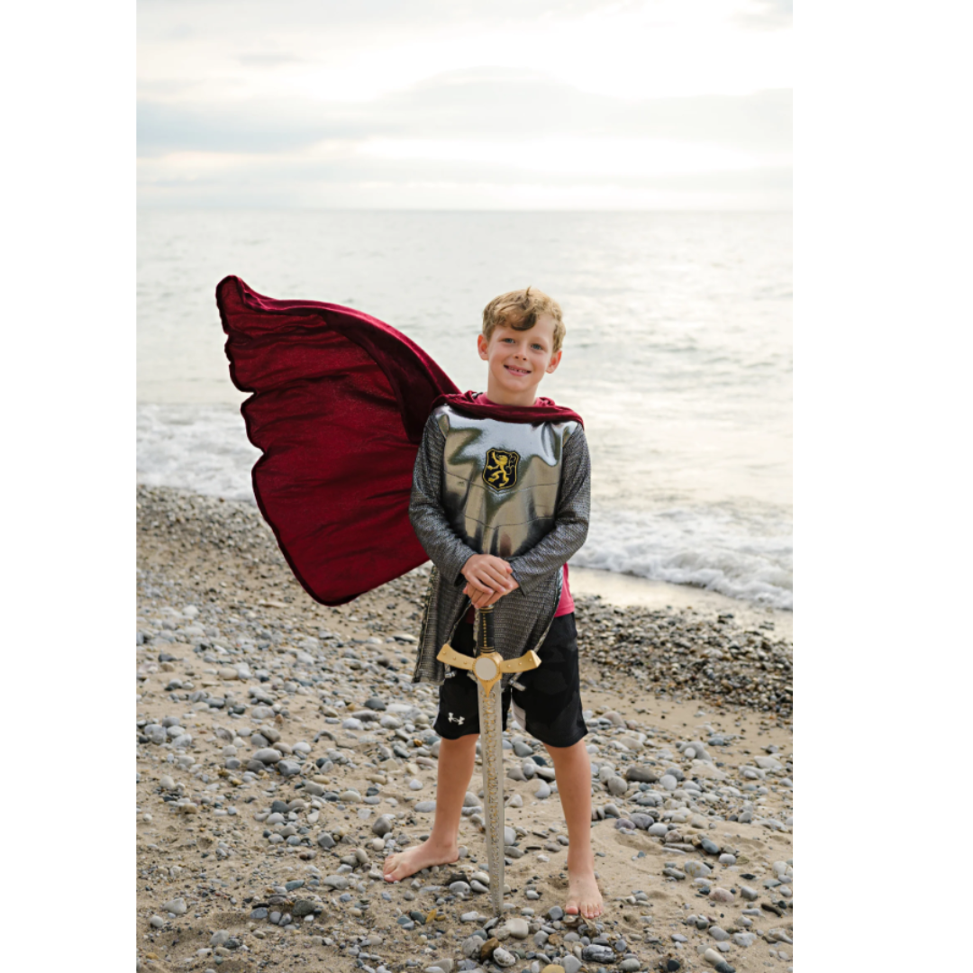 Great Pretenders - zilveren ridderkostuum met rode cape - size US 7-8