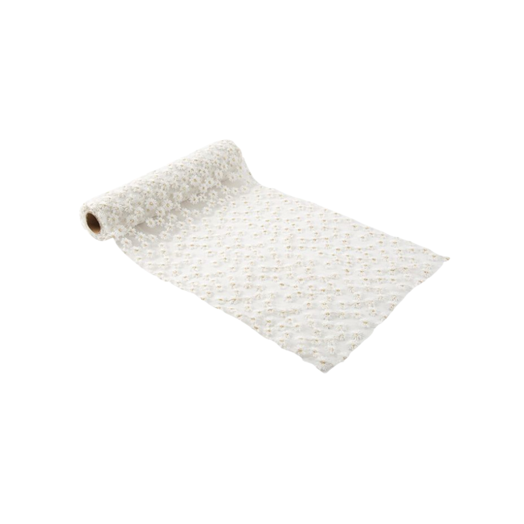 Tafelloper broderie - madeliefjes Spring Daisies (3m)